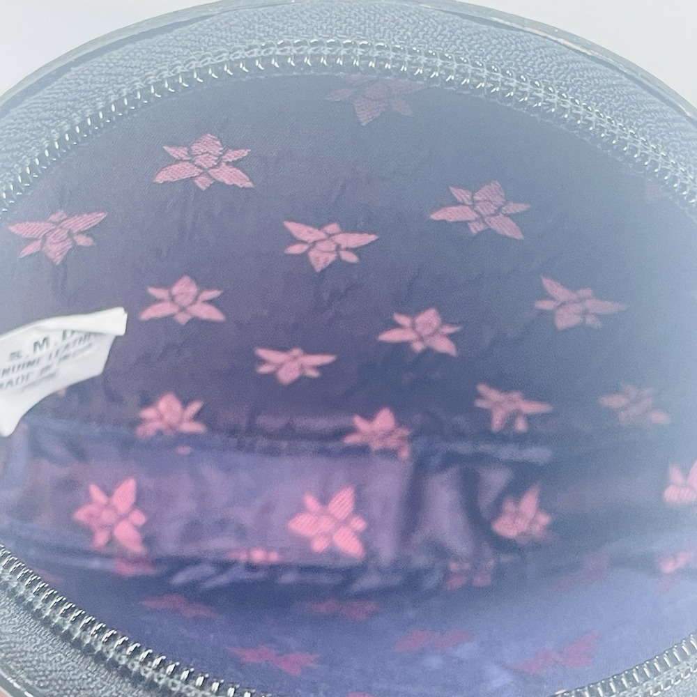 Anuschka Tooled Leather Zip-Top Coin Pouch Dragonfly Meadow Black NWT - Picture 5 of 5